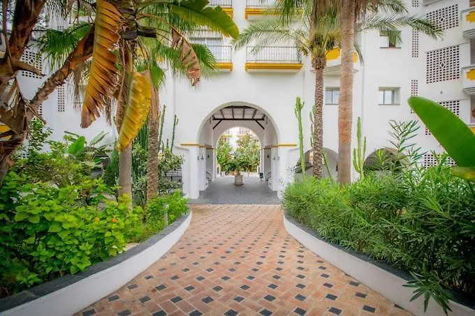 Apartamento Lujo En Complejo Alanda Club Marbella Spain