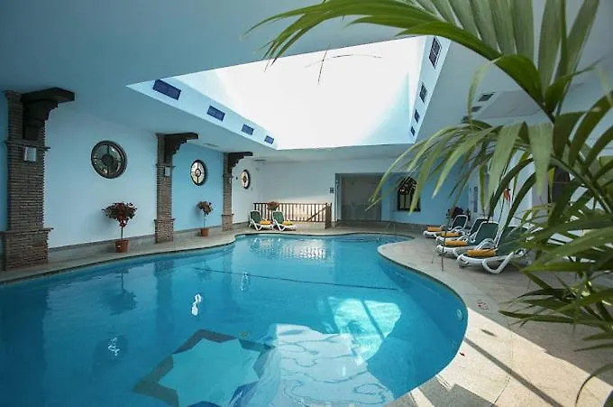 Apartamento Lujo En Complejo Alanda Club Marbella 0*,  Spain